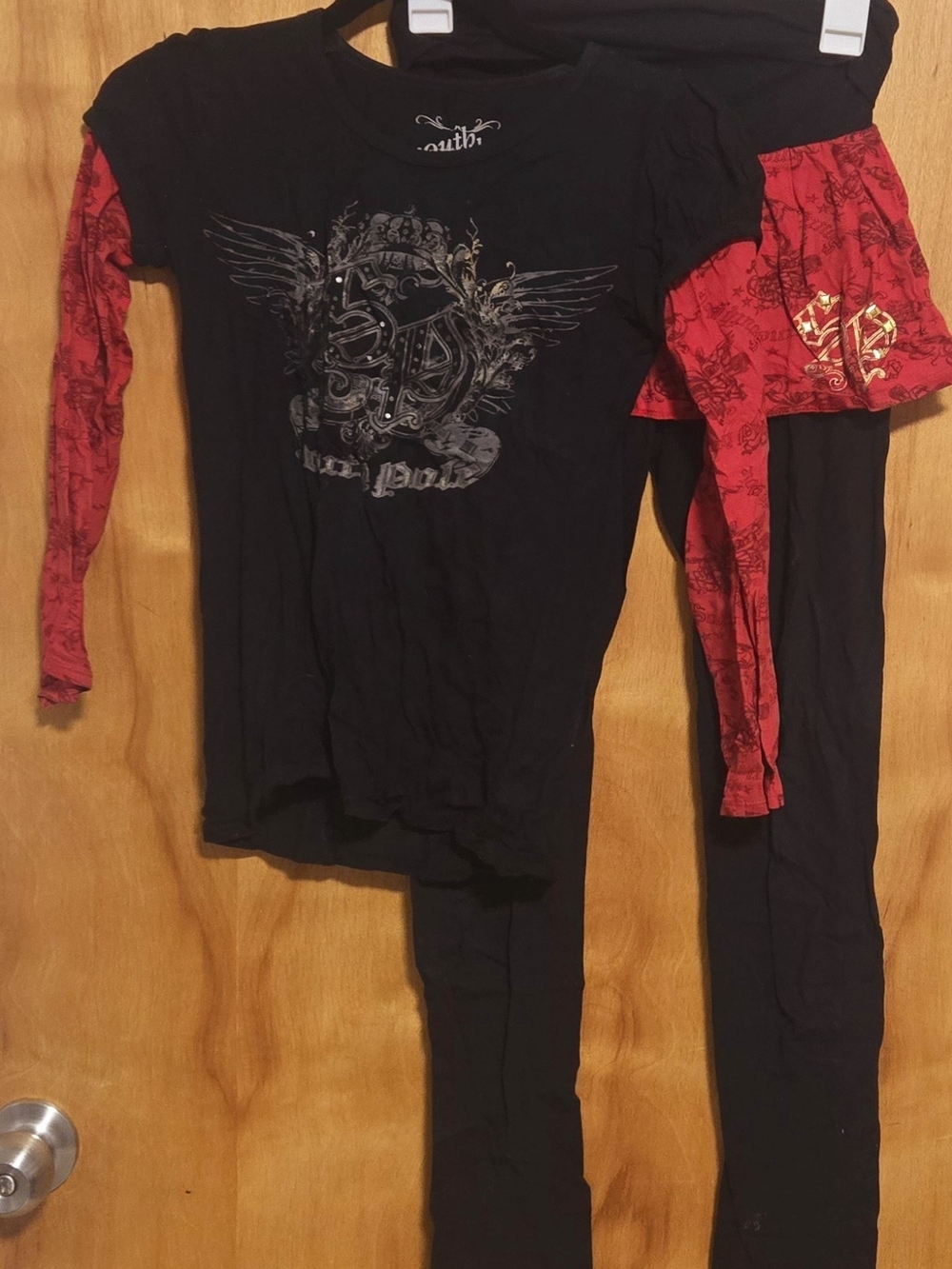 RED BLACK FASHION GIRL SET PANTS SKIRT AND TOP